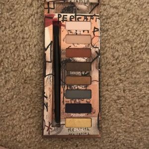 Urban Decay Jean-Michel Basquiat Palette